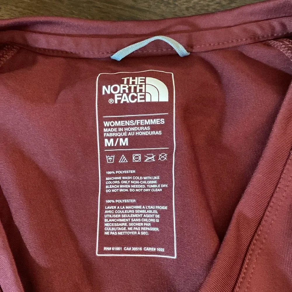 North Face Shirt Womens Medium Short Sleeve Lightweight Crew Neck Flashdry - Picture 4 of 4